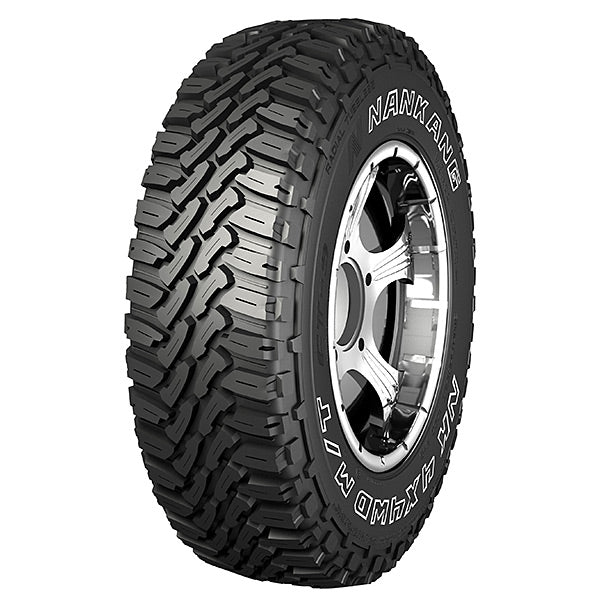 Nankang FT-9 M/T White Letters 195/80-15C